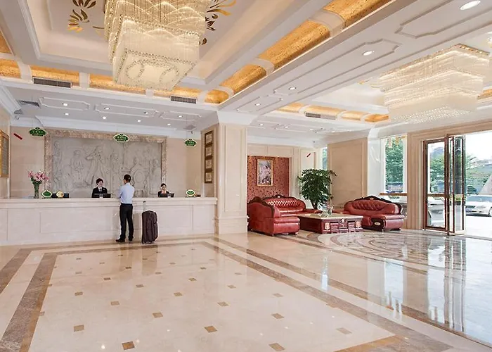 Vienna Hotel Huizhou Chenjiang Avenue