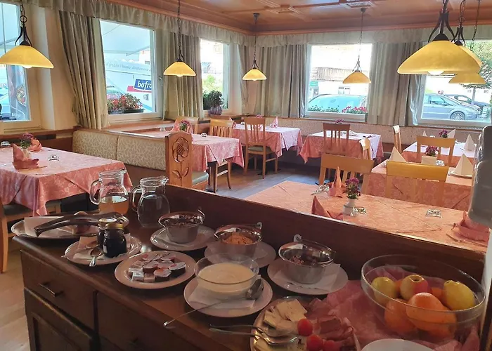 Albergo Bar Ristorante Dolomia