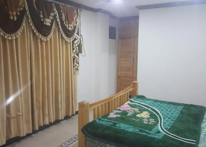 Zujaja Guest House