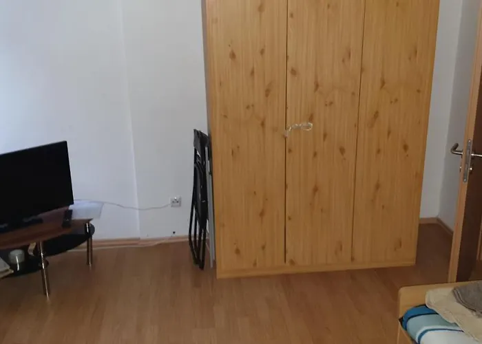 Private Unterkunft Askinartar