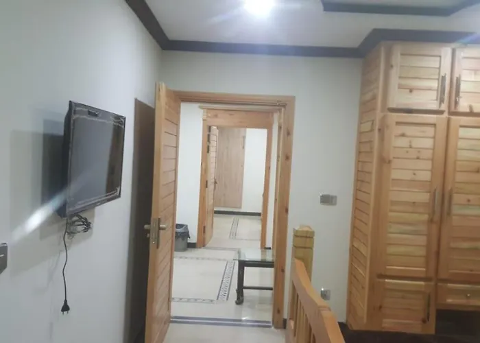Zujaja Guest House