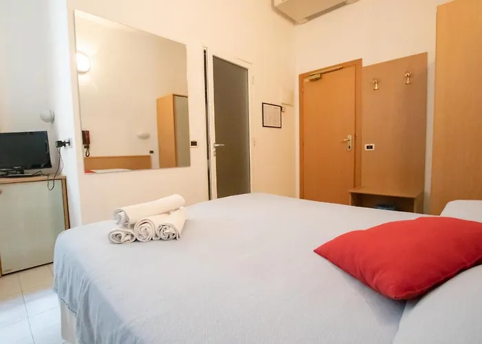 Piccolo Hotel