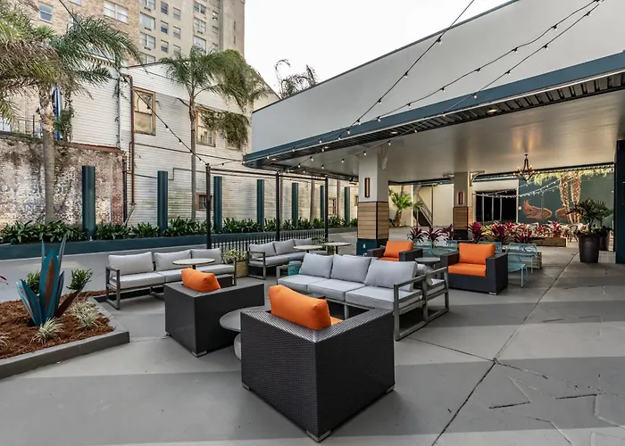St Charles Coach House, An Ascend Collection Hotel