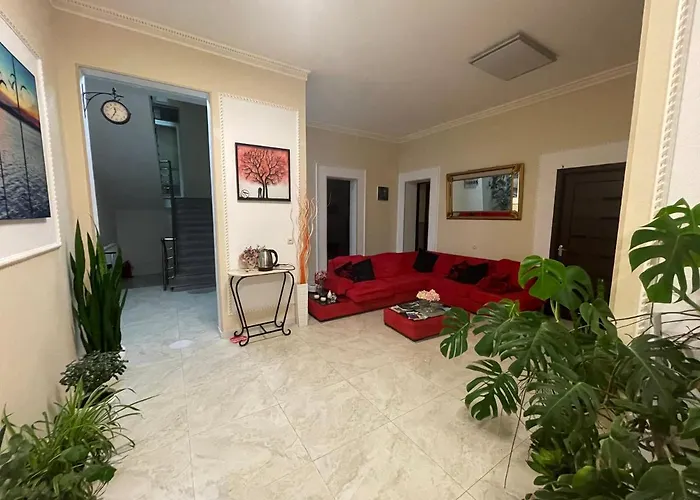 Fazis Hotel