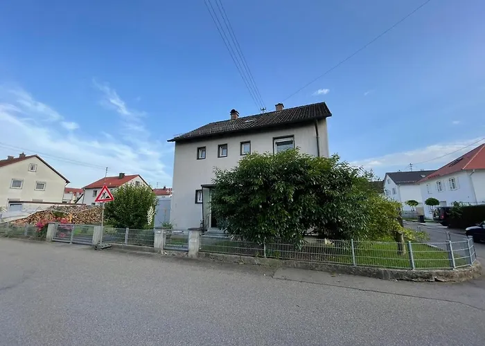 Guntia Apartment mit großem Garten