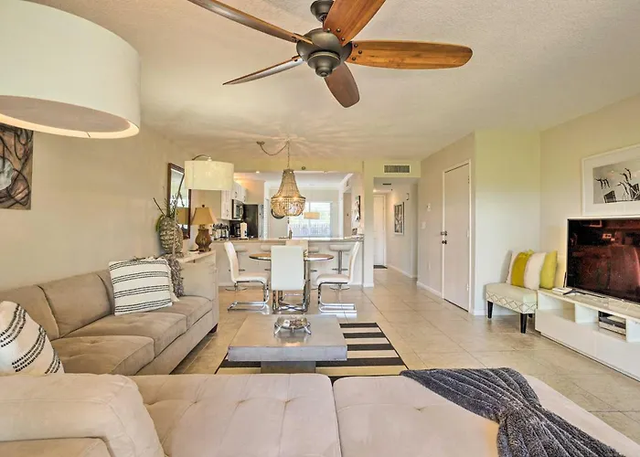 Jupiter Condo W/ Pool Access, Walk To Beach!