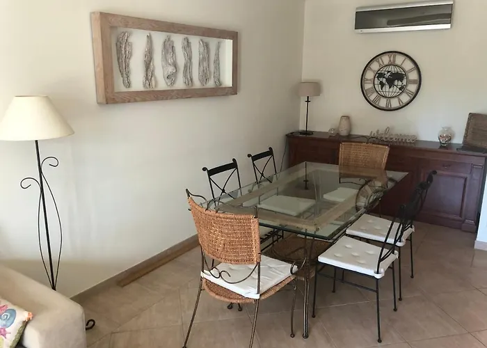 Algarve Albufeira, Quiet Apart With Pool At 10 Mn Walk From Praia Da Falesia