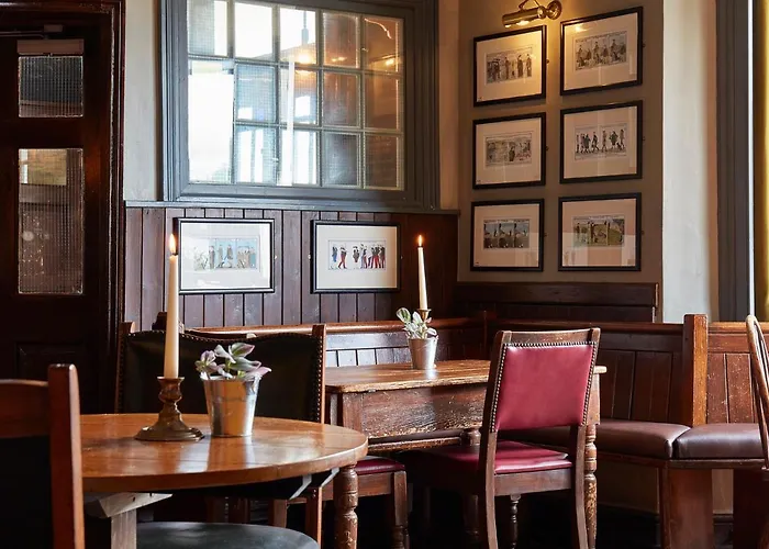 The Hoste And The Vine House Hotels