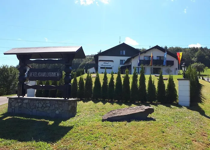 Hotel - Gasthof Spessarttor & Hotel Bergwiesen -Hier Auf Wunsch Zimmer Mit Balkon
