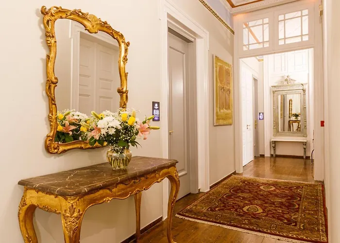 Palaiologos Luxury City Hotel