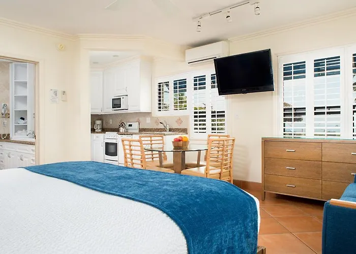 High Noon Beach Resort