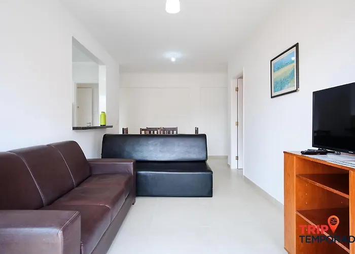 Apartamento com ar condicionado à 100 metros da praia - Edifício Ibiza