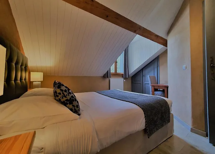 Auberge De La Croix Perrin