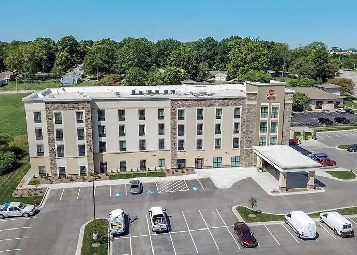 Comfort Suites Grandview - Kansas City