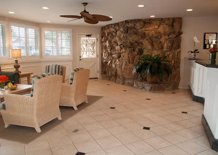 Laguna Shores Studio Suites