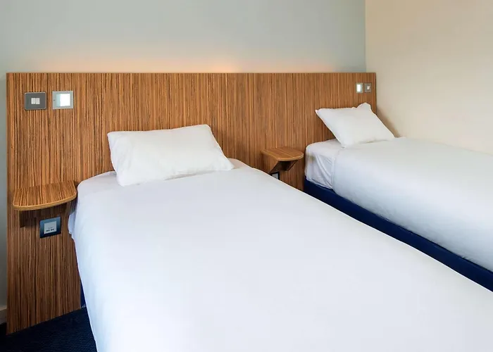 Go2 Portishead Marina Hotel