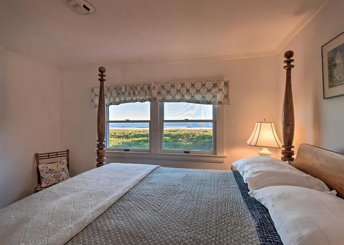 Waterfront Kennebunk Retreat On Private Beach