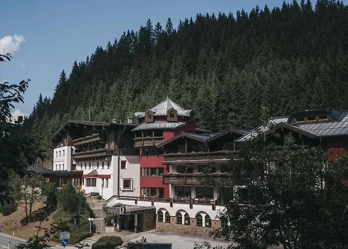 Hotel Pass Thurn