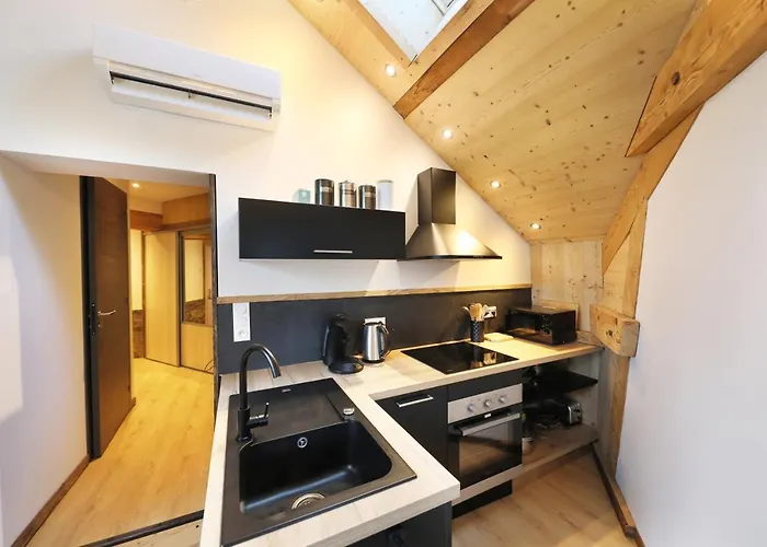 Superbe Appartement, Hypercentre Au Calme Avec Bain Balneo