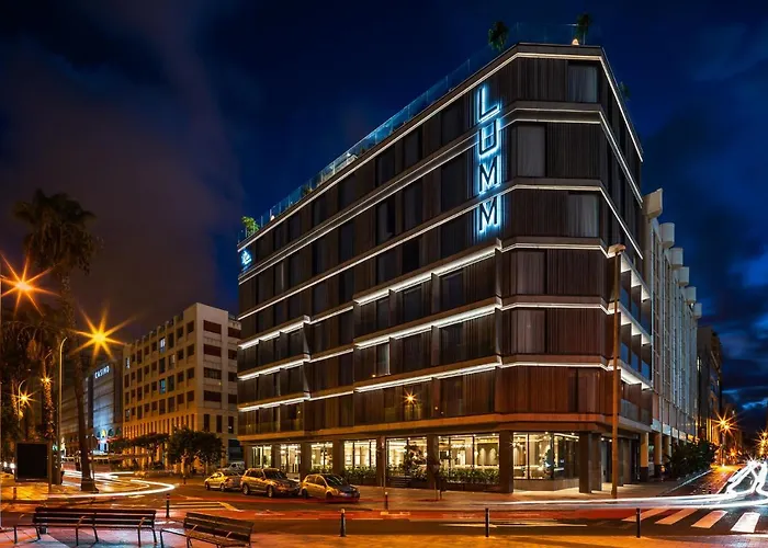 Hotel LIVVO Lumm Las Palmas
