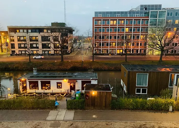 Nora Waterview