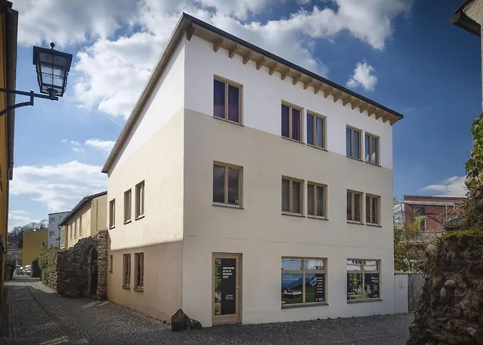 Apartment E3