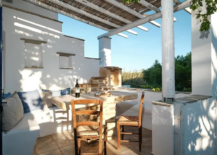 Golden Beach Studios & Suites