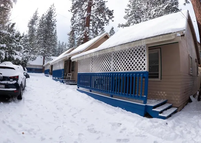 Cathy'S Cottages