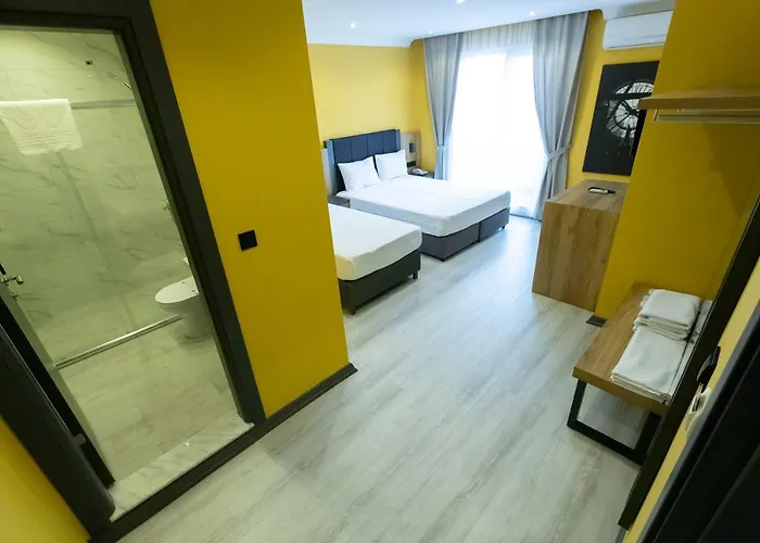 Roy Otel