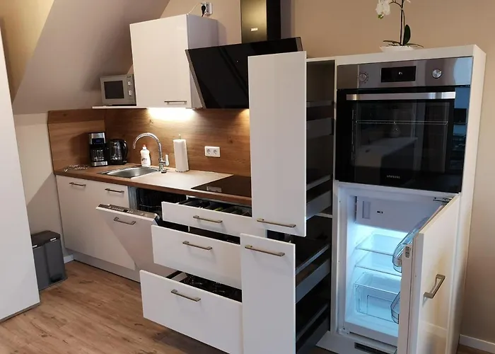 -Neubau- 42 Qm Balkon-Apartment