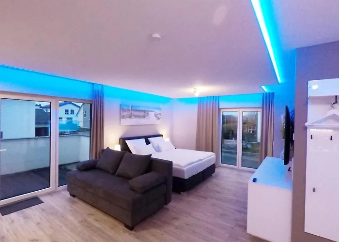 -Neubau- 42 Qm Balkon-Apartment