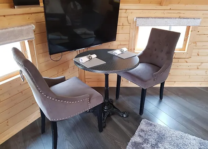 Unique Luxury Cabin