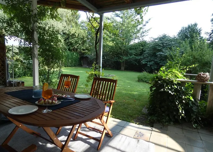 Gartenwohnung JULIANA Gstadt LÄUFERs CHIEMSEE HOLIDAY HOME