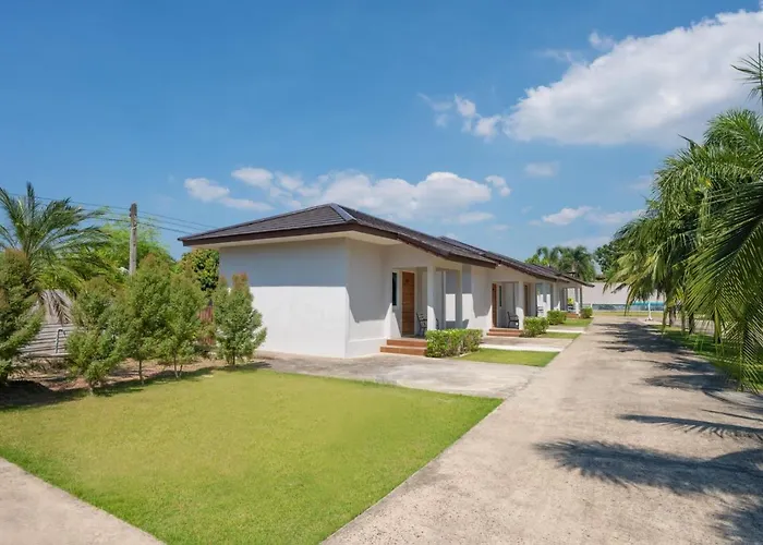 Akard Private Villas Sattahip