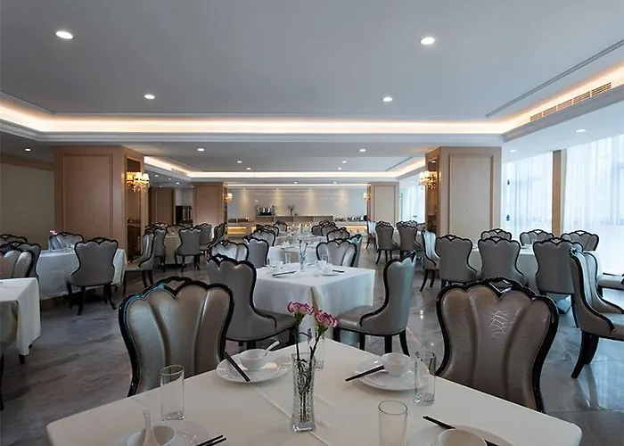 Vienna International Hotel