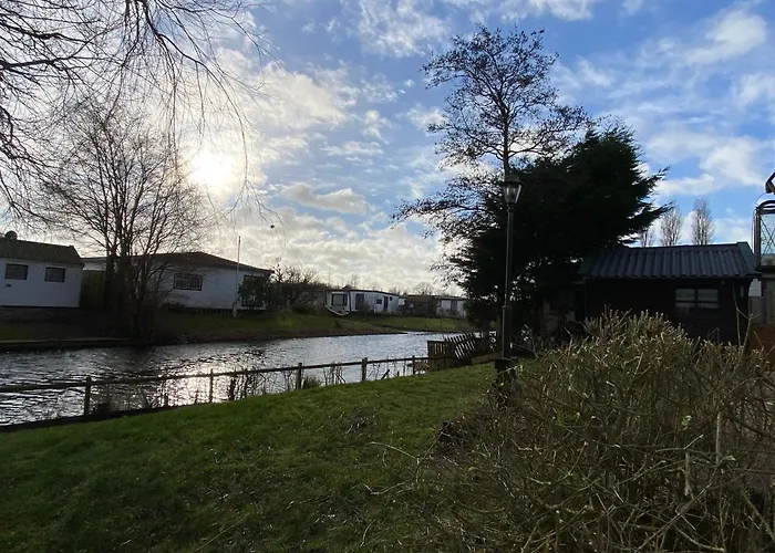Chalet Makkum T11 - vakantiehuisjemakkum nl