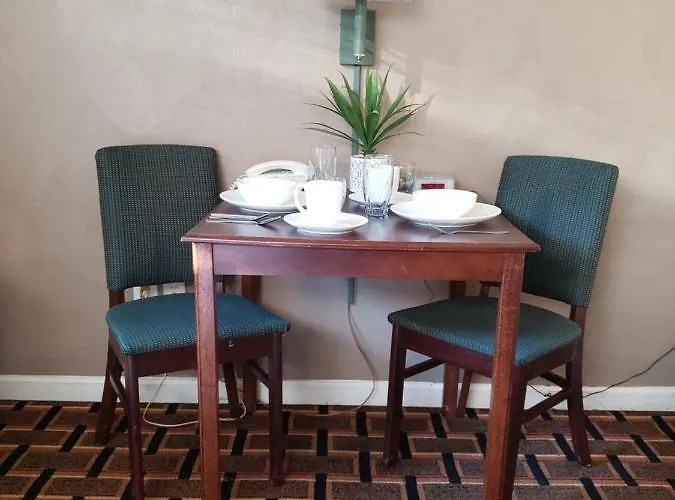 Affordable Suites Burlington