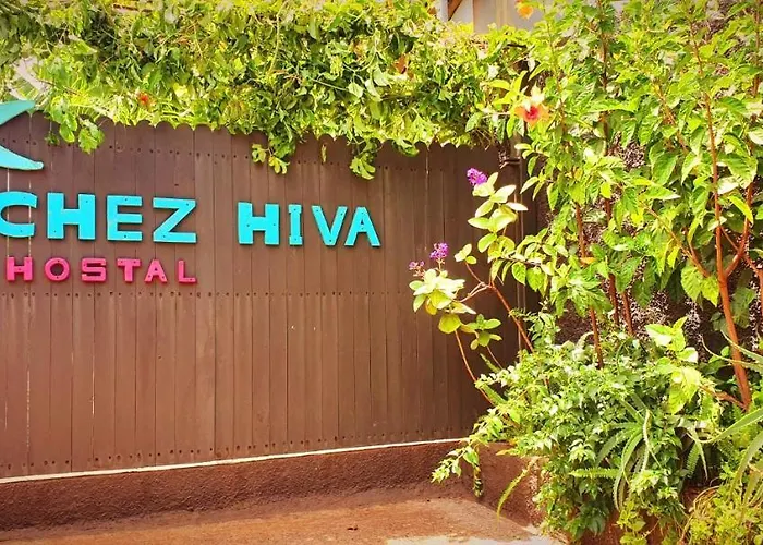 Hotel & Apartments "Chez Hiva"