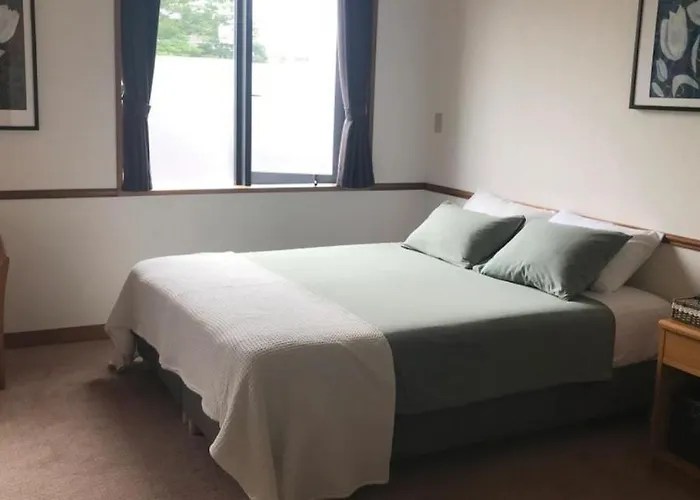 Refre Hotel