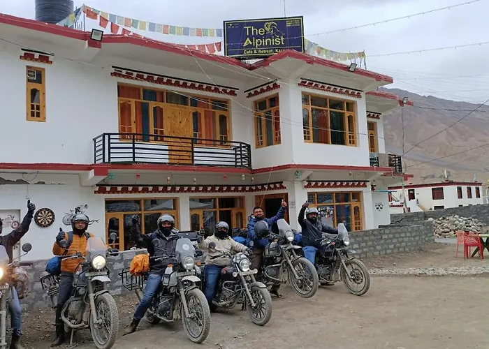 The Alpinist Cafe And Retreat