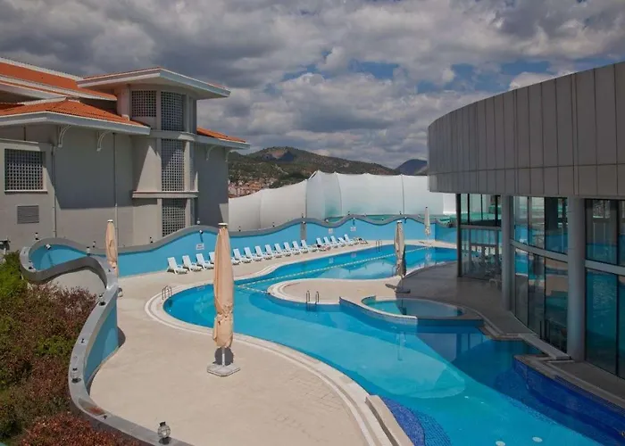 Eliz Hotel Convention Center Thermal Spa & Wellnes
