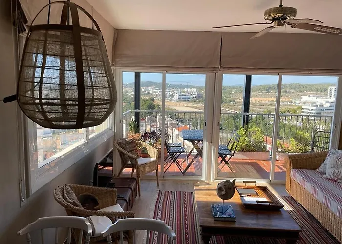 Sea Views Penthouse