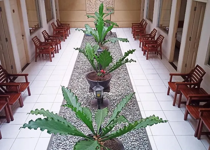 Hotel Flamboyan