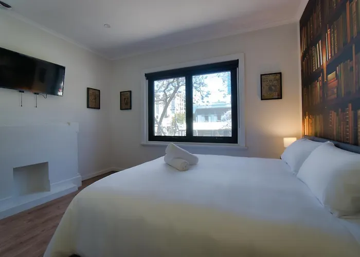 Dreamy Stays Accommodation - Private Rooms With Shared Bathrooms