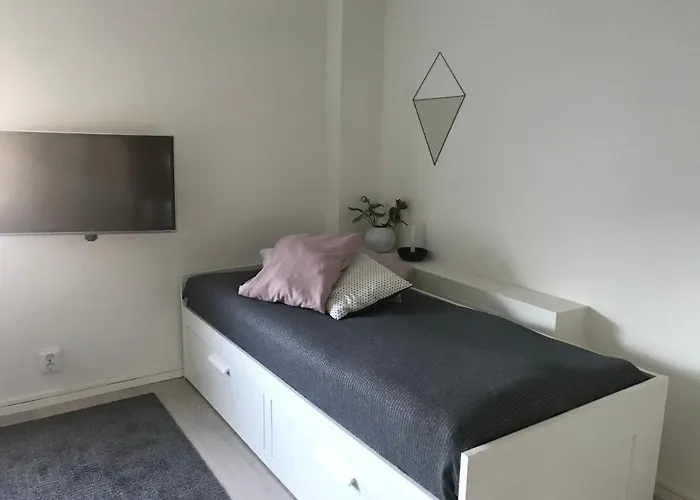 Mysig Studiolaegenhet I Vaestra Goeteborg