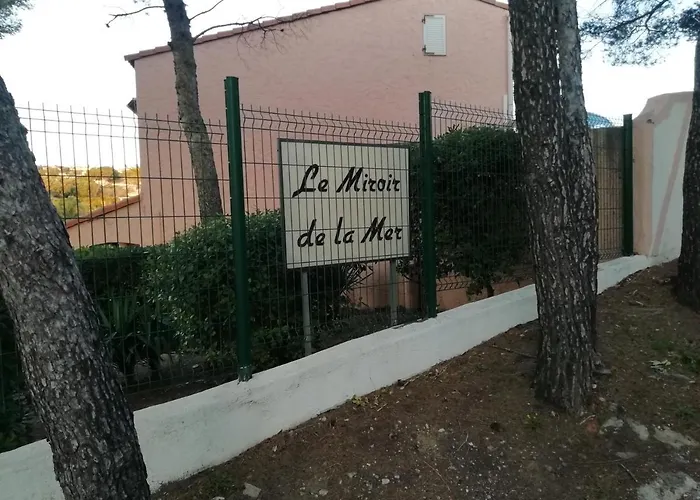 Le Miroir De La Mer