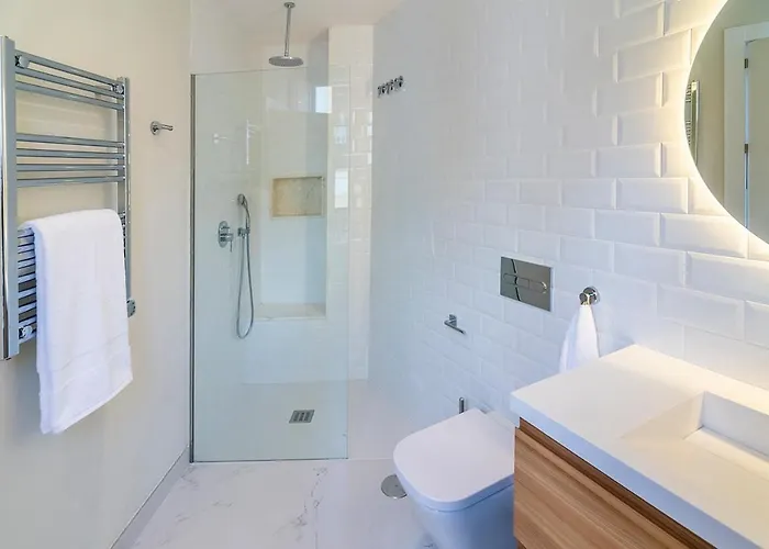 Cordoba Home Center Suites - Free Parking