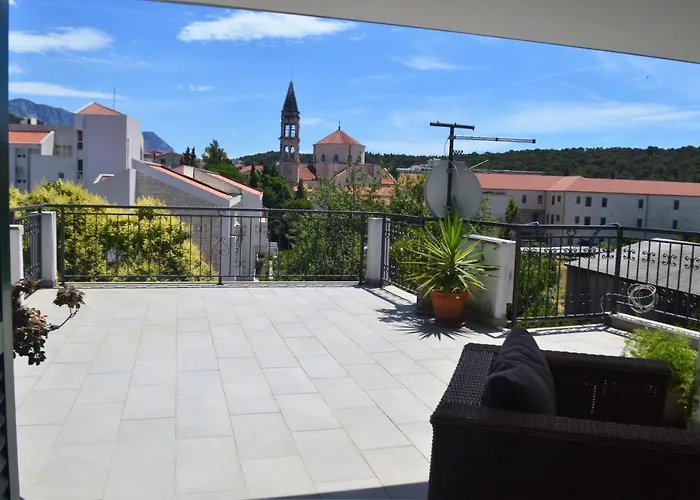 Apartment Old Town Ivo