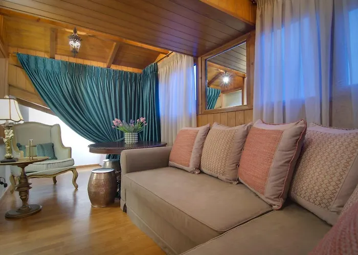 Archontariki Historic Boutique Hotel