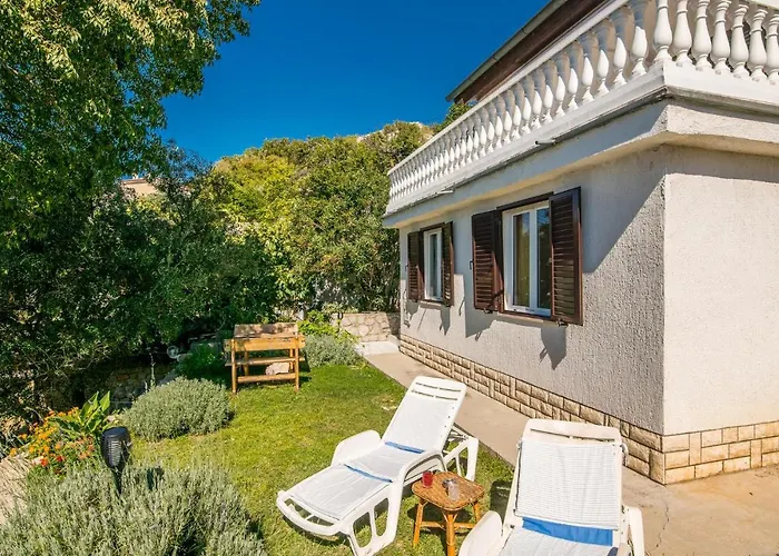 Gemütliches Apartment In Stara Baška Mit Wlan